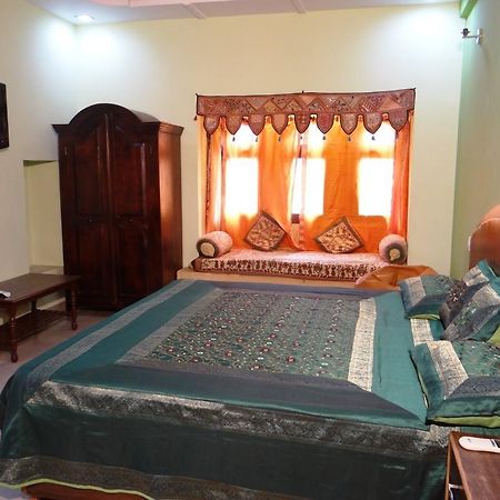 Hotel Manglam Jaisalmer Bagian luar foto